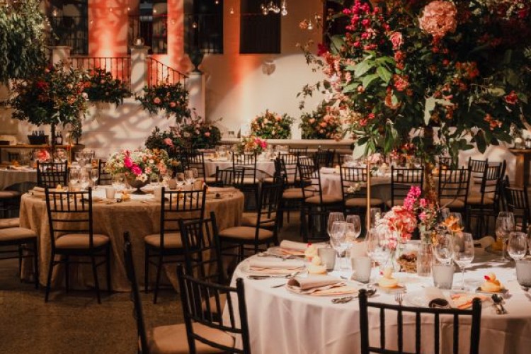 Carpas para eventos en invierno: cómo proteger a tus invitados sin perder elegancia